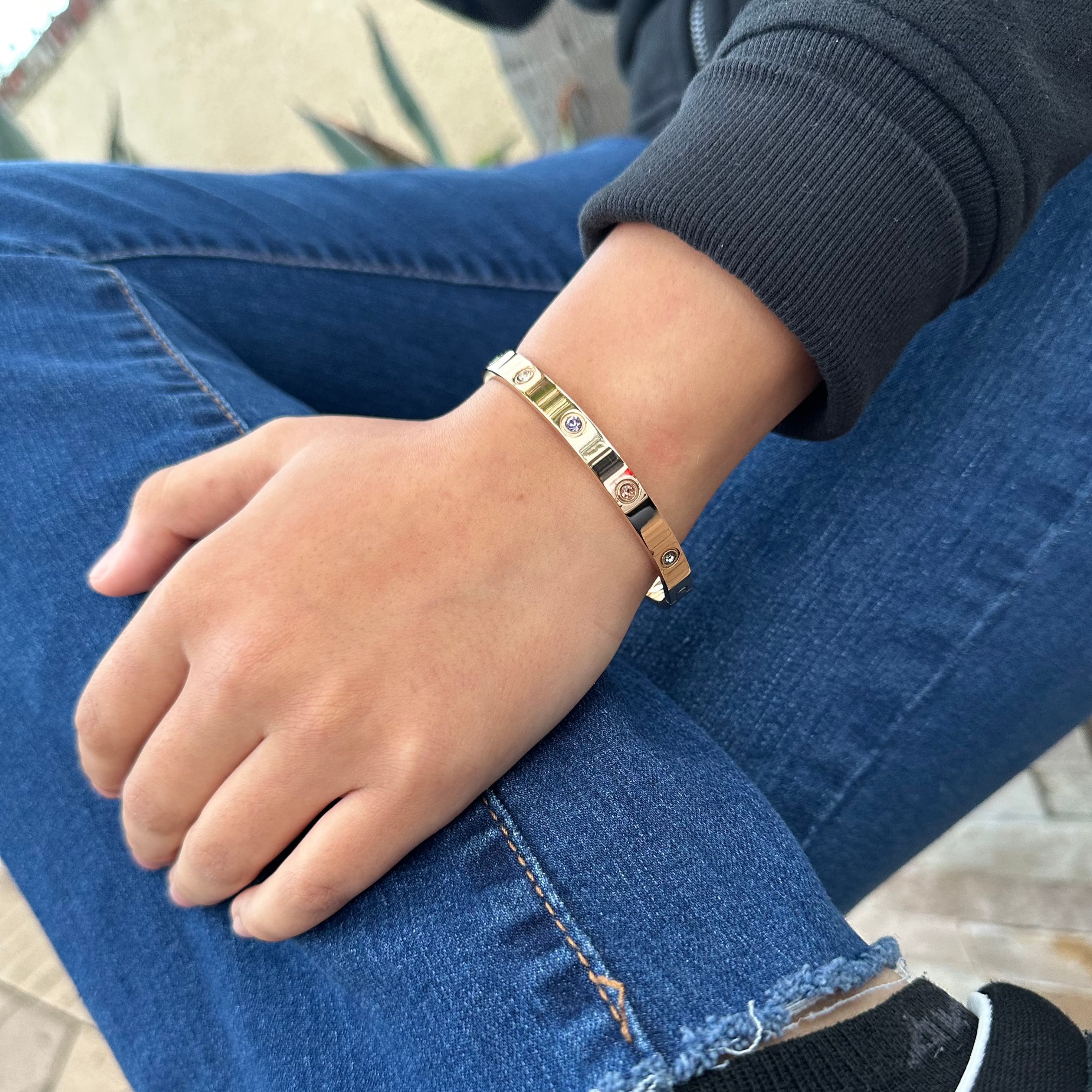 Multi Stone Pave Screw Bangle