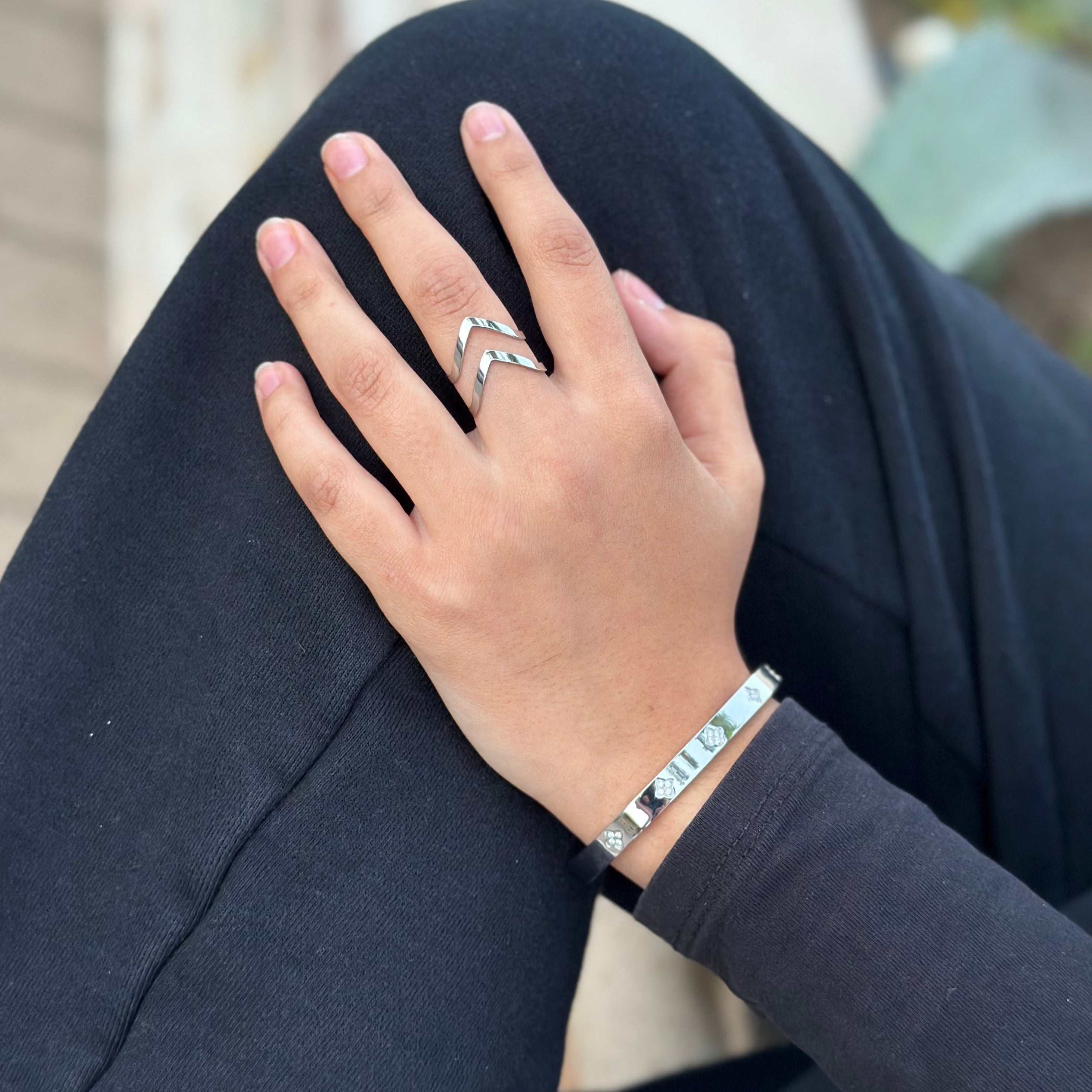 Silver Double Arrow Chevron Stacking Ring - 1 Øak jewelry