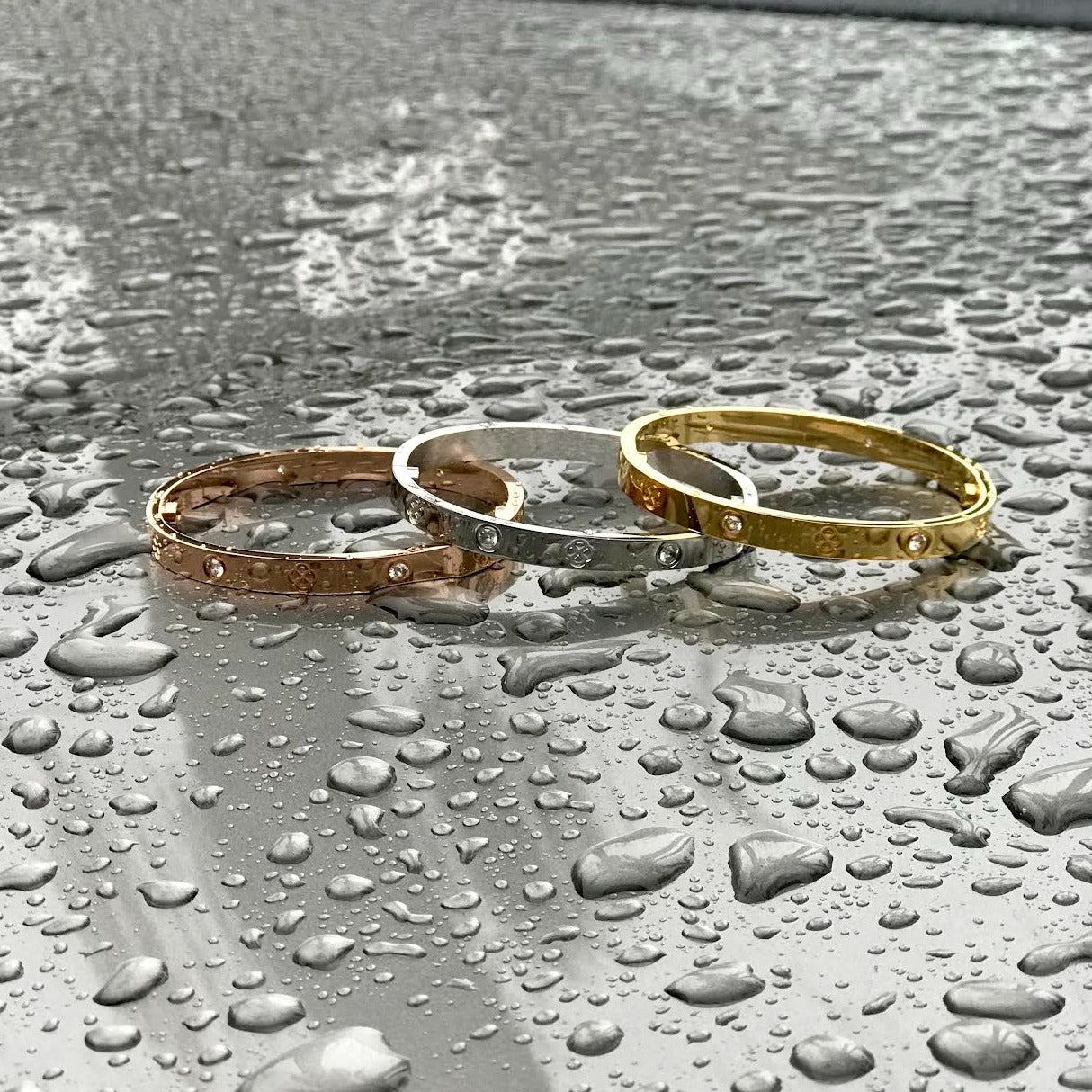18k Gold Screw On Mosaic Bracelet Bangle - 1 Øak