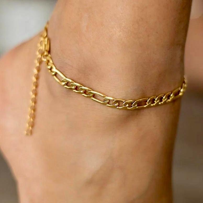 Womens Gold Figaro Bracelet