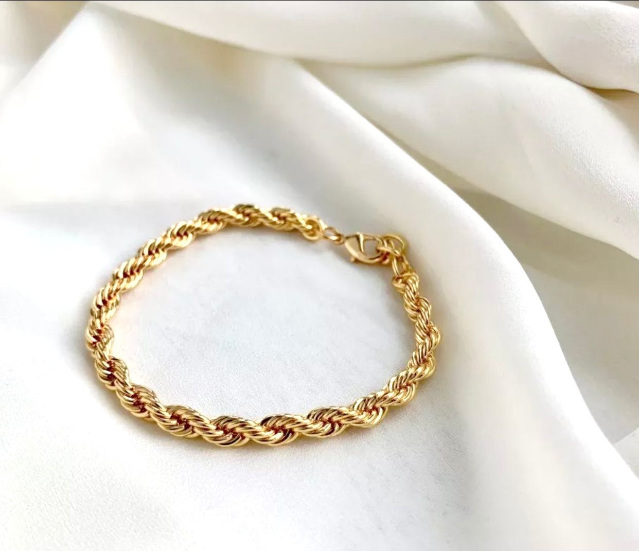 4mm-bracelet-gold-rope-bracelet-women's-non-tarnish-jewelry-1-oak-jewelry