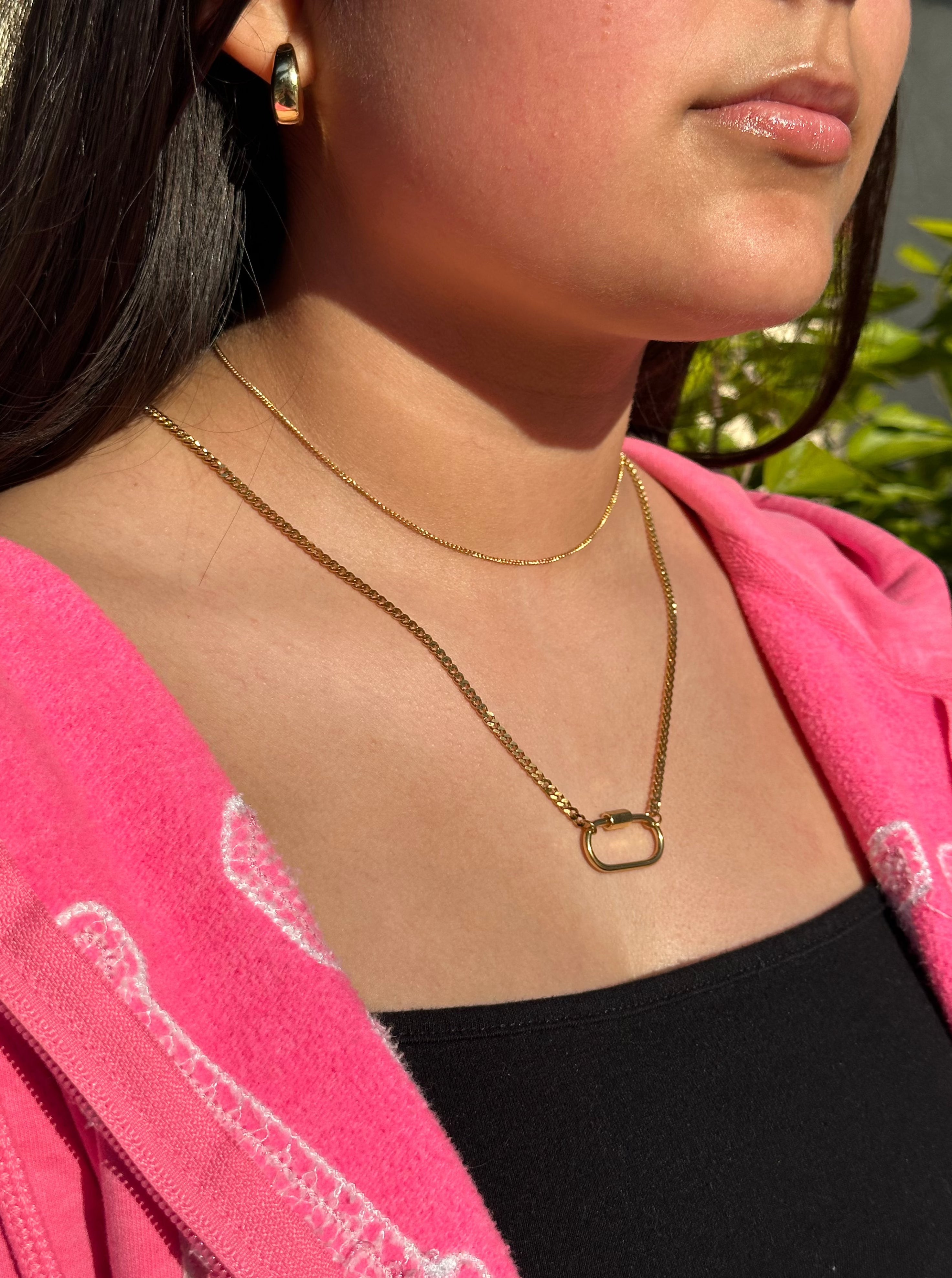 gold 2pc necklace set