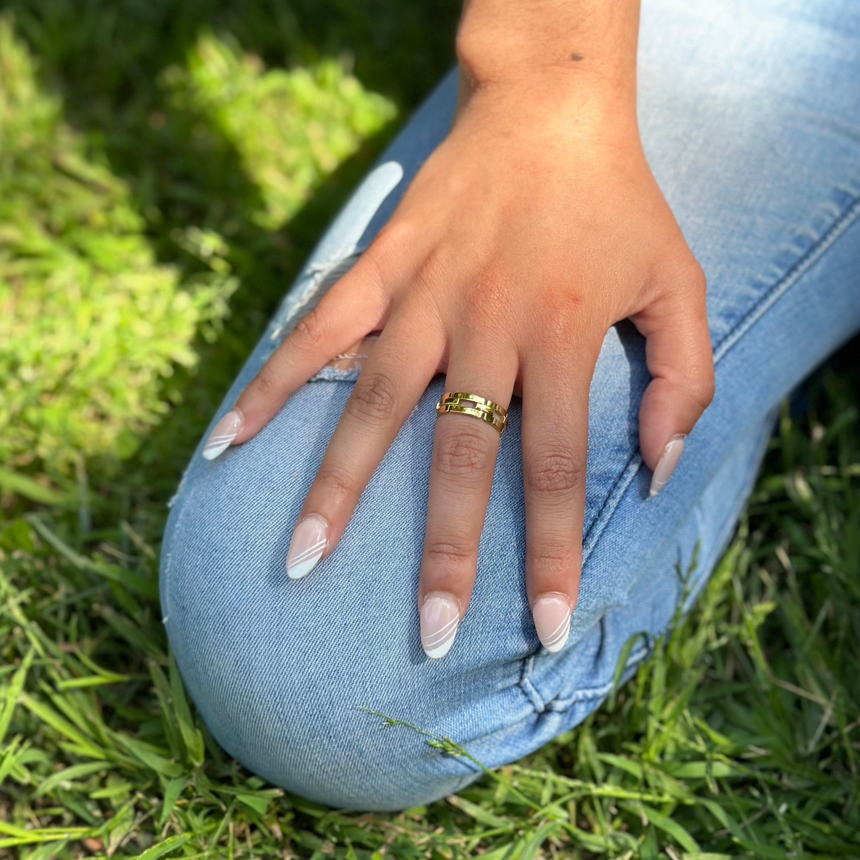 Nail Inspo Featuring a 18k Gold H Design Ring