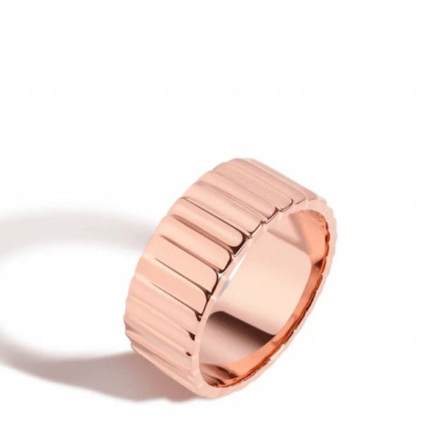 Ridged Band Gear Ring