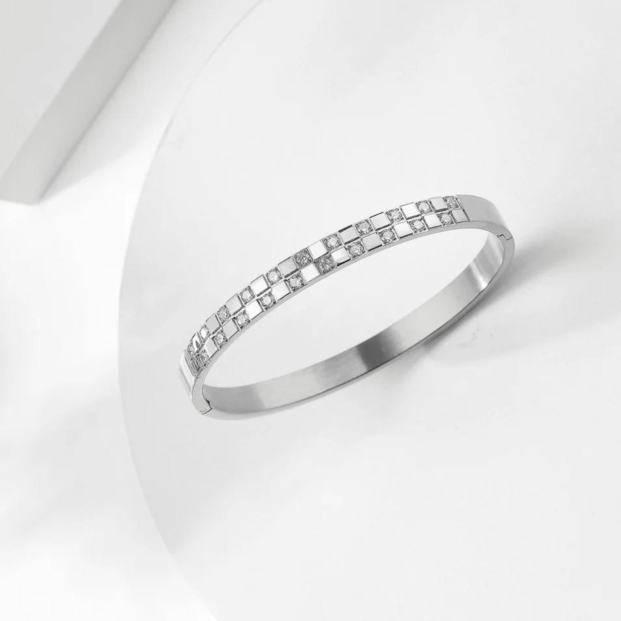 Dainty Square Encrusted Bracelet