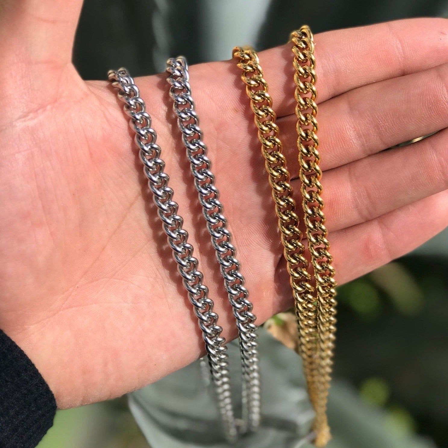 matching set 5mm curb chain necklace in 18k gold and silver