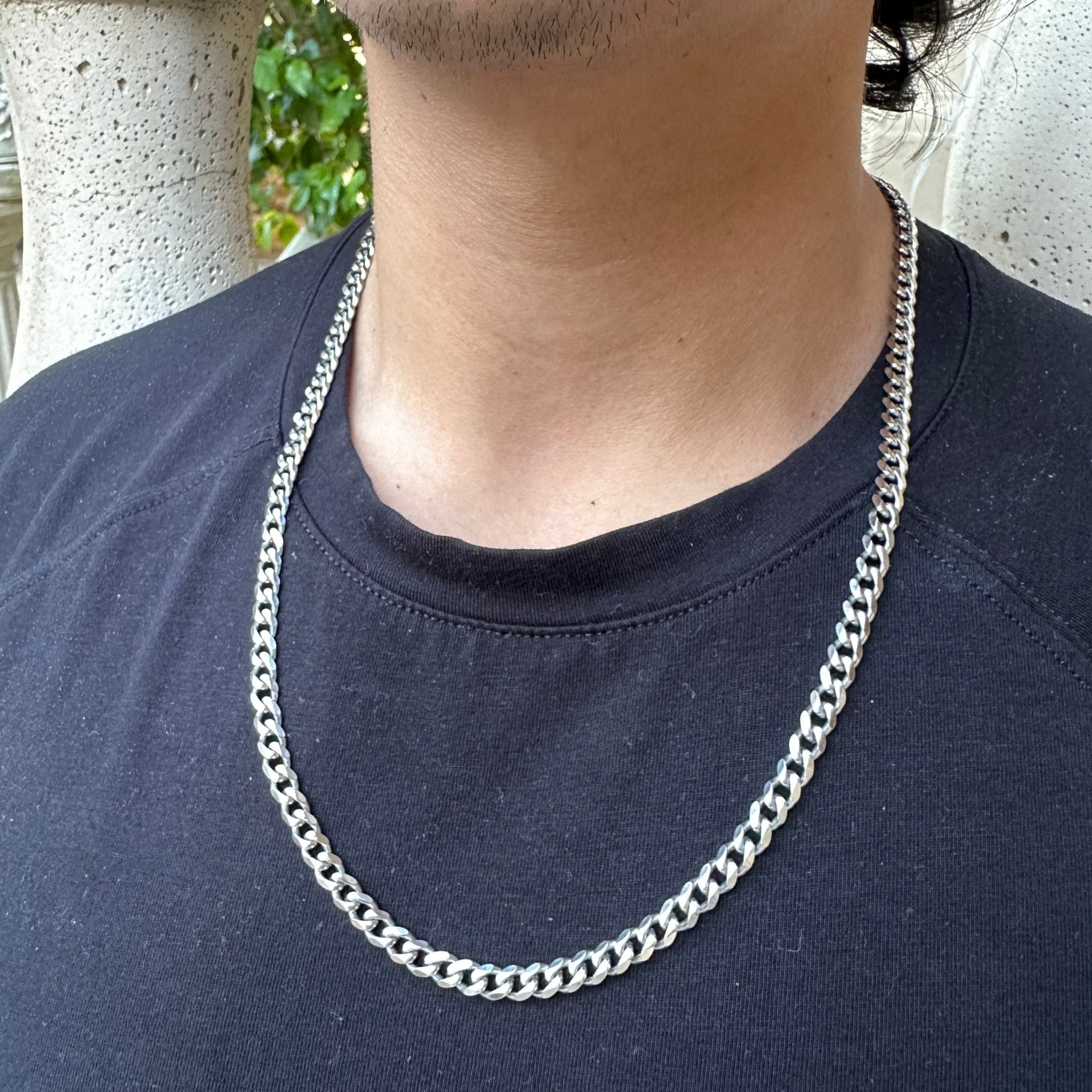 Collar estampado de cadena curva de oro de 18 k para hombre