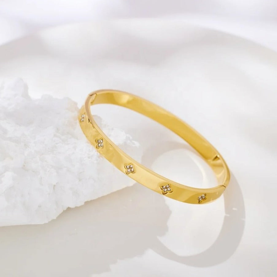 Clover Diamond Bangle Bracelet