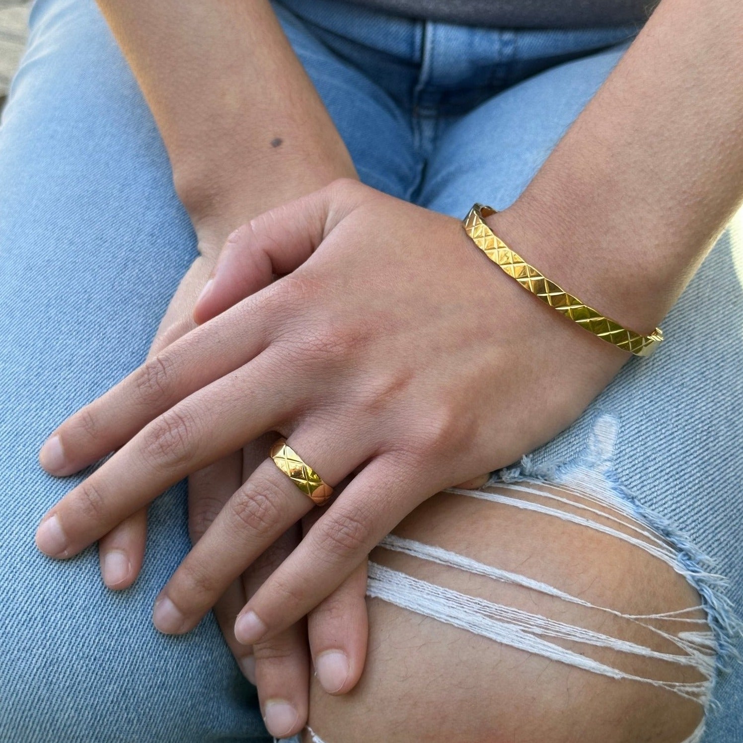 Quilted X Motif Bracelet