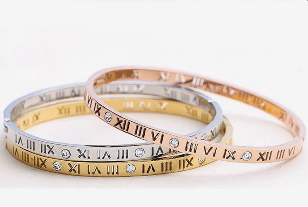 18k Gold Roman Cuff Atlas Bracelet Bangle - 1 Øak