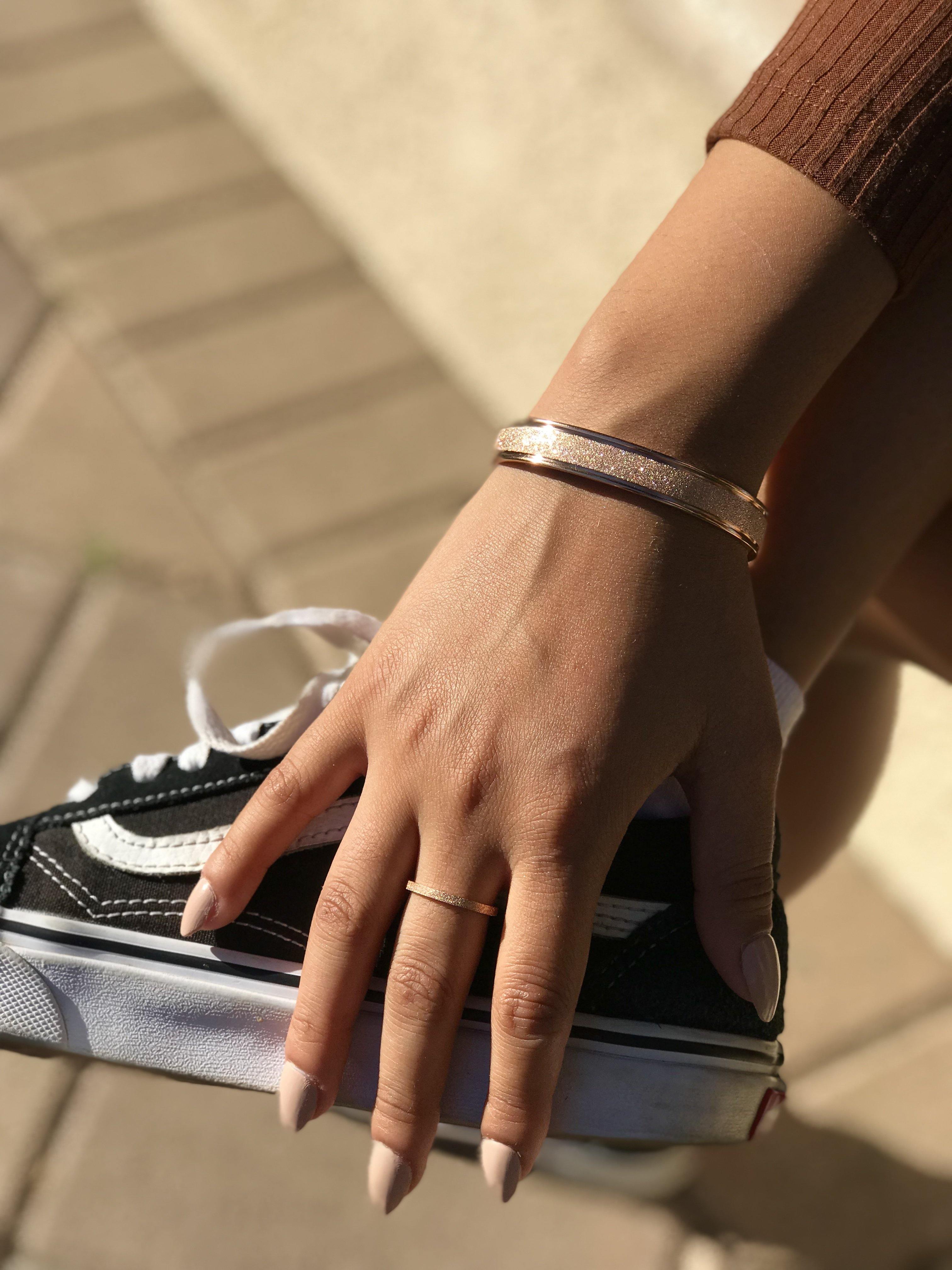 18k gold ring plus matching bracelet