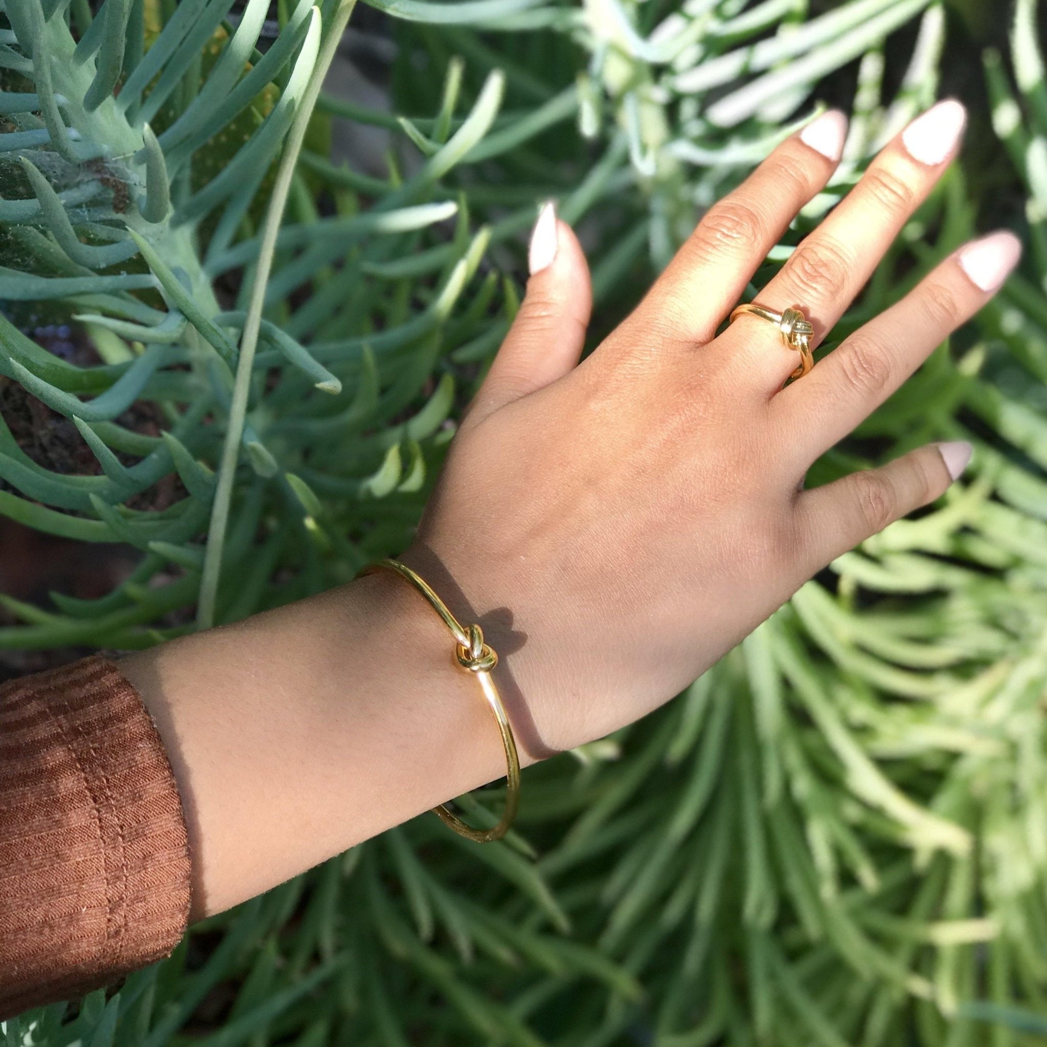 18k Gold Love Knot Ring + Bracelet Stacking Set - 1 Øak