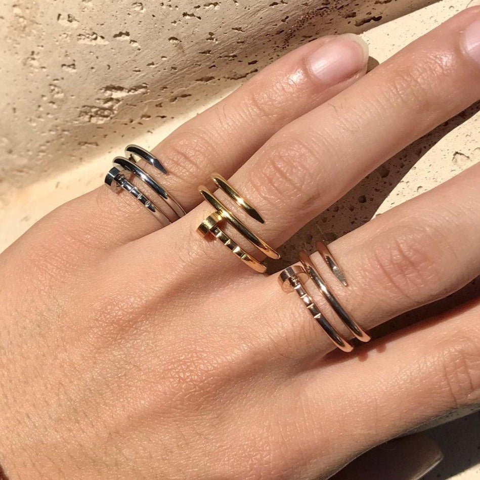 Double Wrap Around 18k Gold Nail Ring - 1 Øak