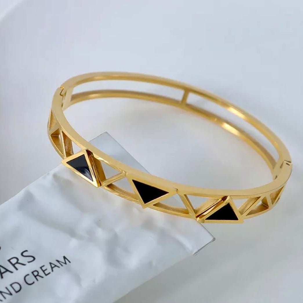 Women's 18k Gold Black Enamel Cuff Bracelet Bangle - 1 Øak