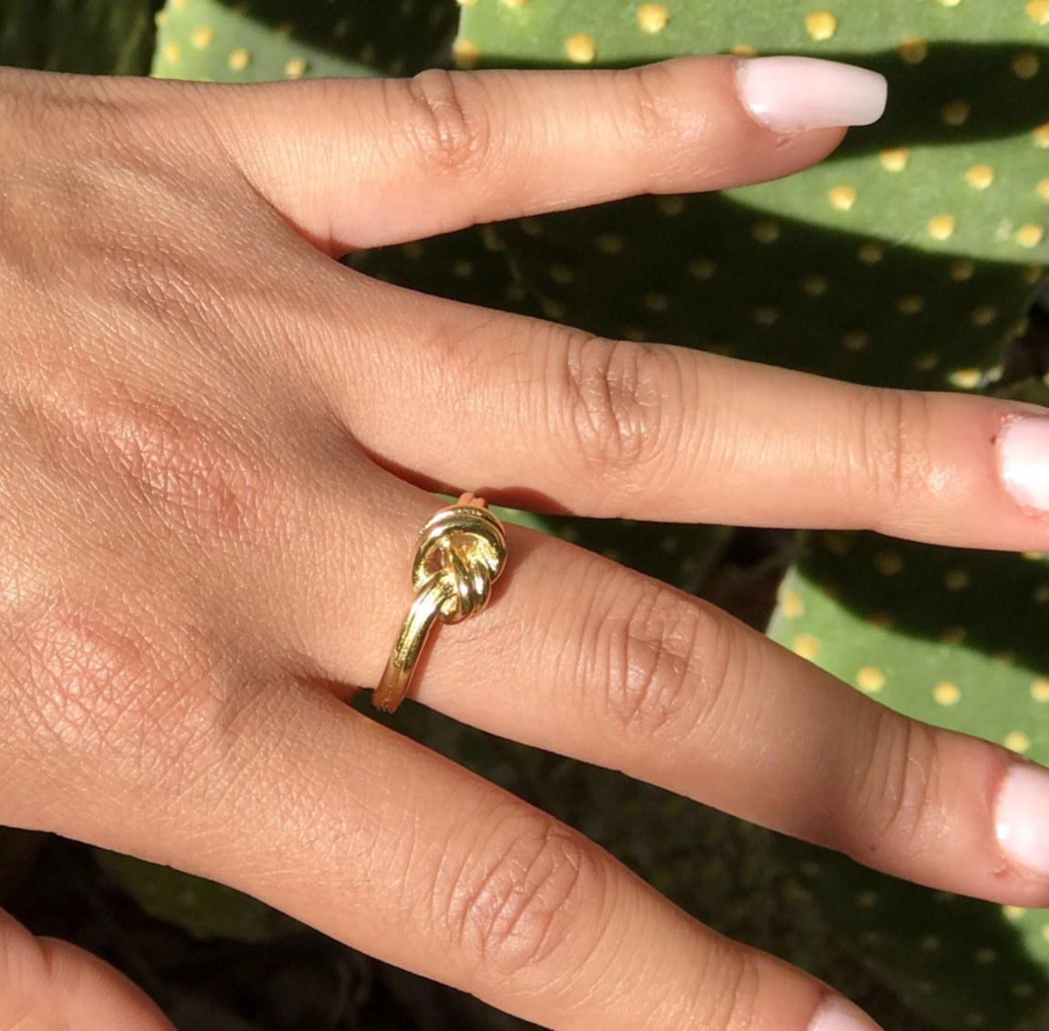 18k-Gold-Knot-Stacking-Ring-1-oak-jewelry