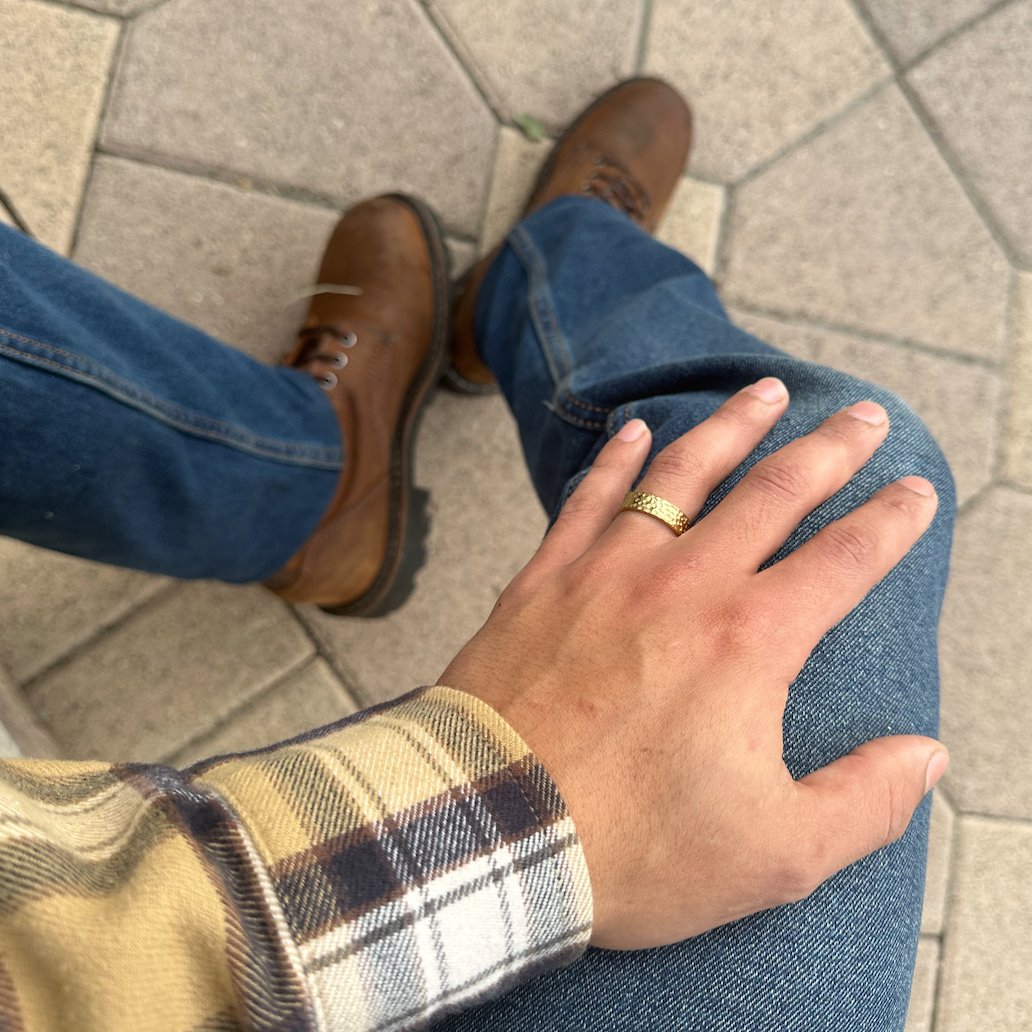 Hammered Gold Band Ring