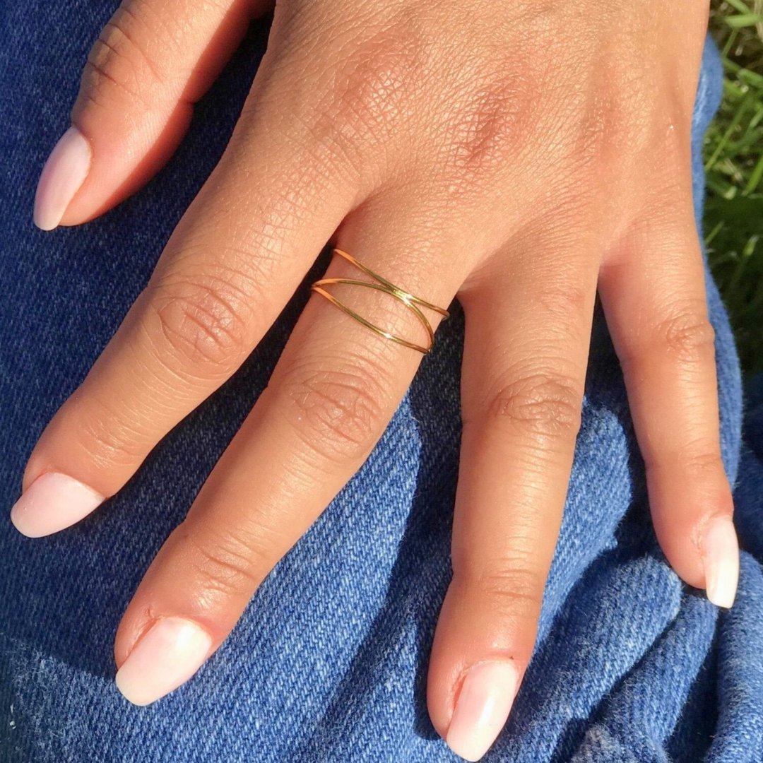 14k Gold Spiral Wire Wave Ring