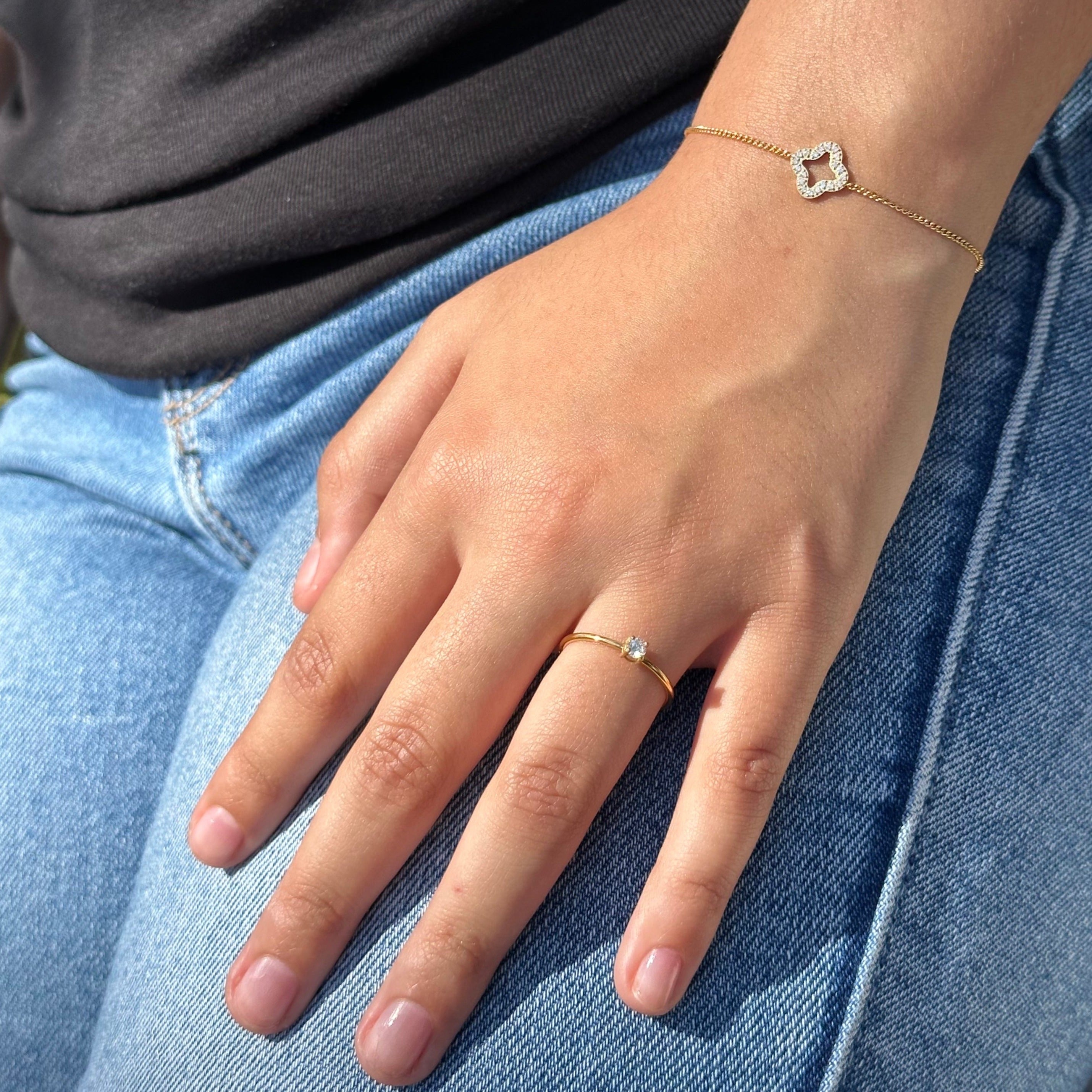 Mini Solitaire Dainty Ring