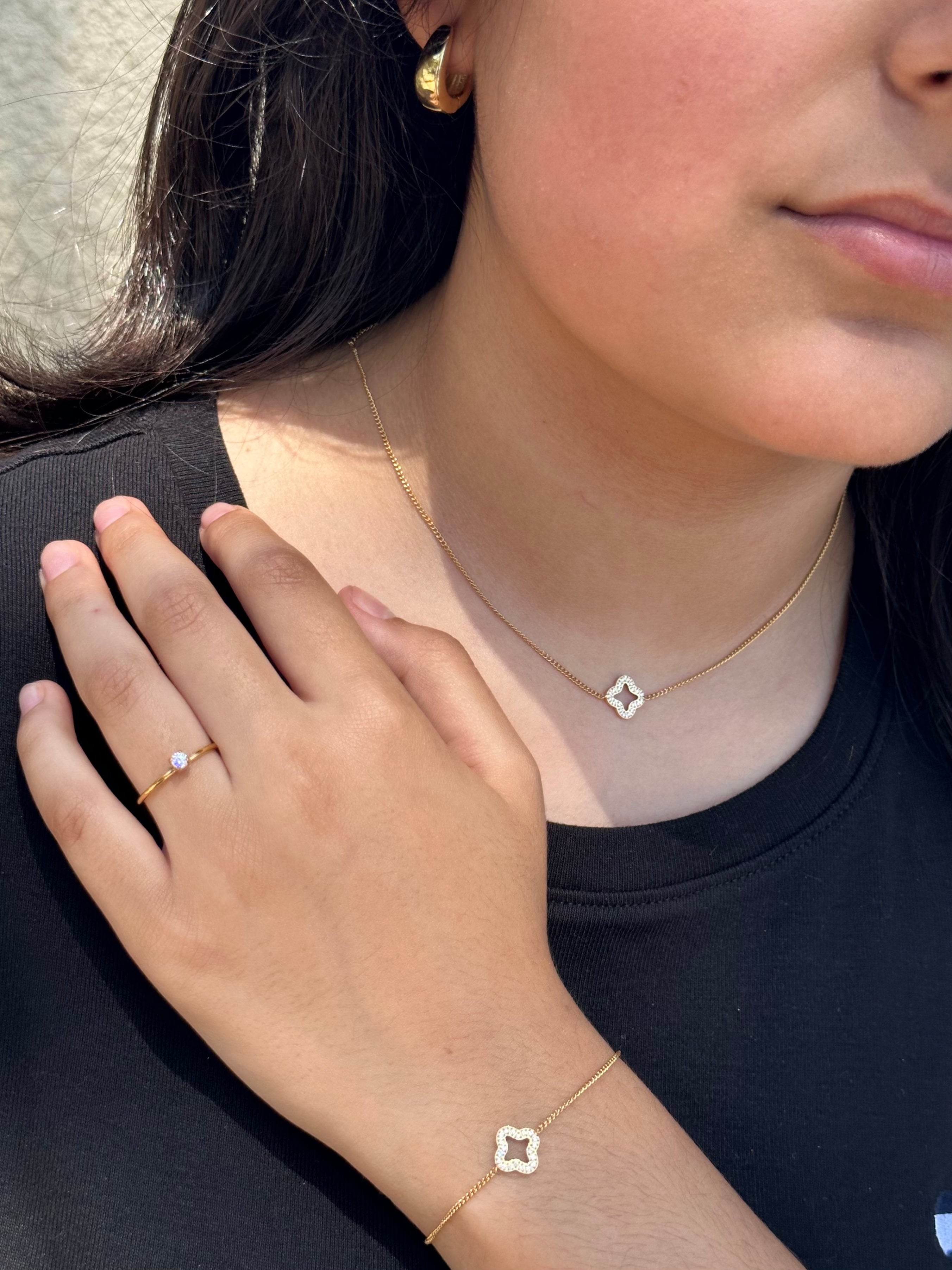 Mini Solitaire Dainty Ring