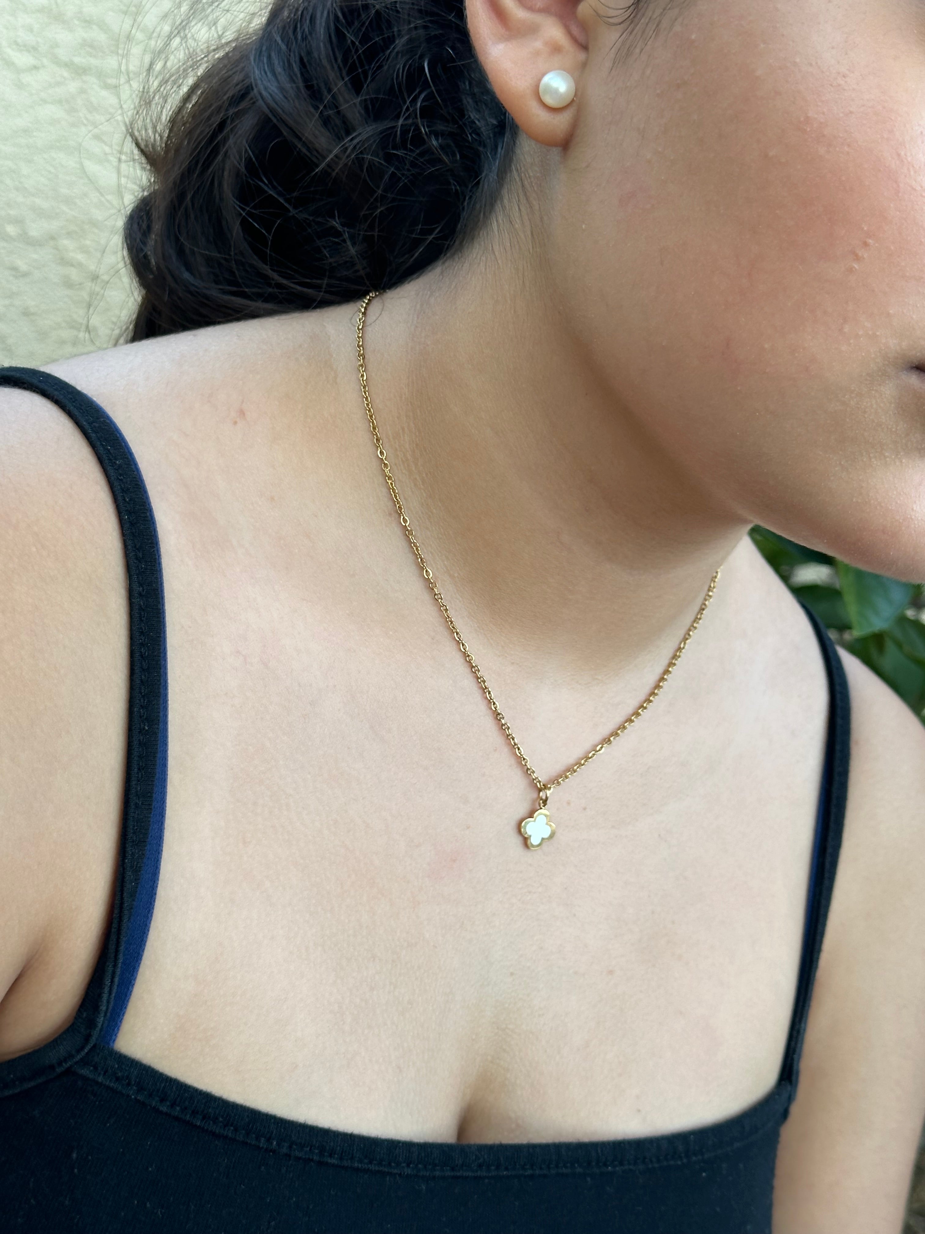 Enamel 4 Leaf Clover Chain Necklace Pendant