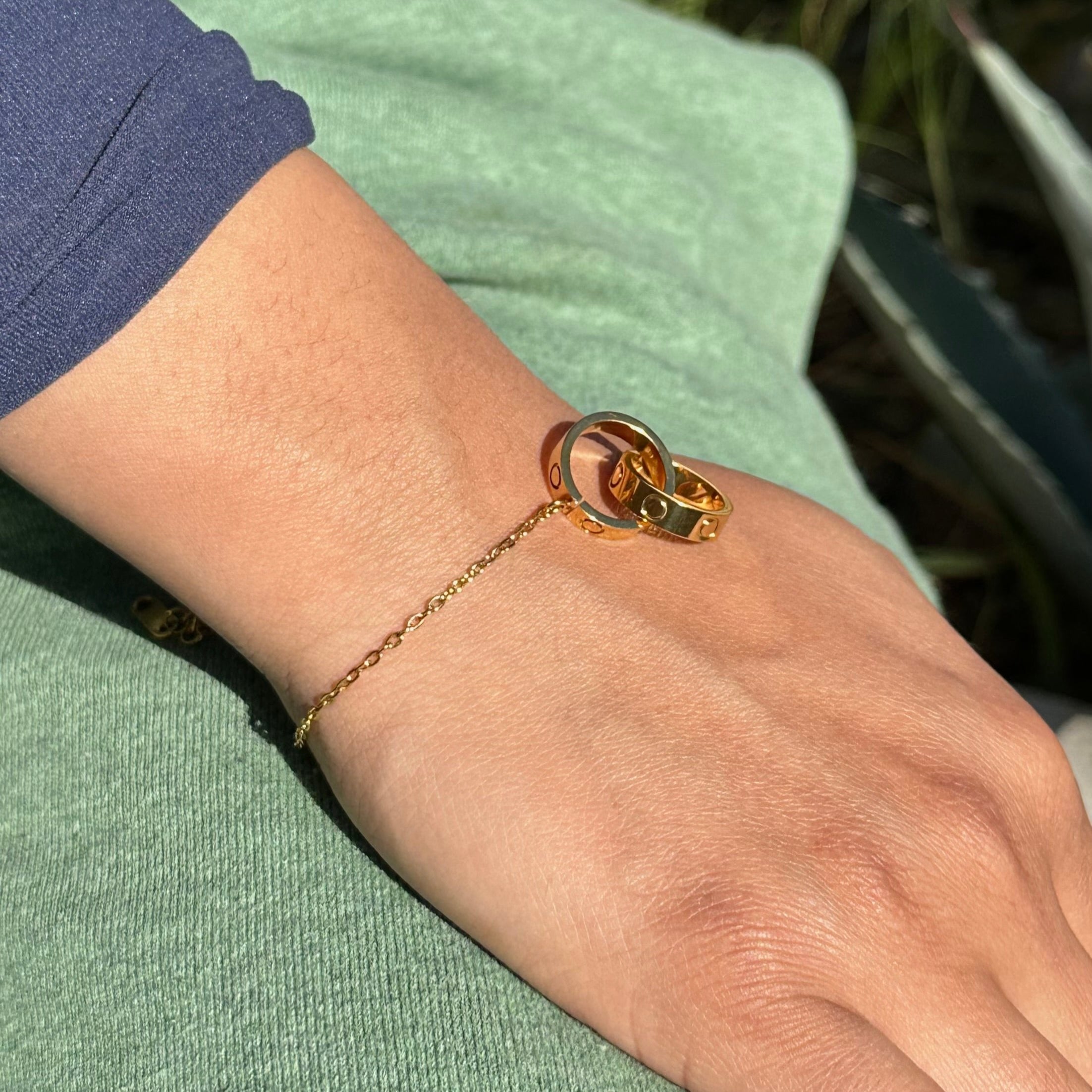 Interlocking Love Lock Band Bracelet