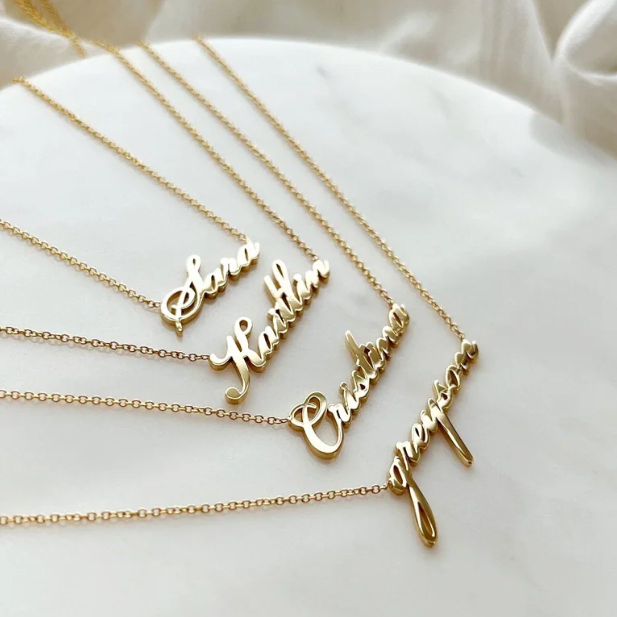 Personalized 18k Gold Name Necklace