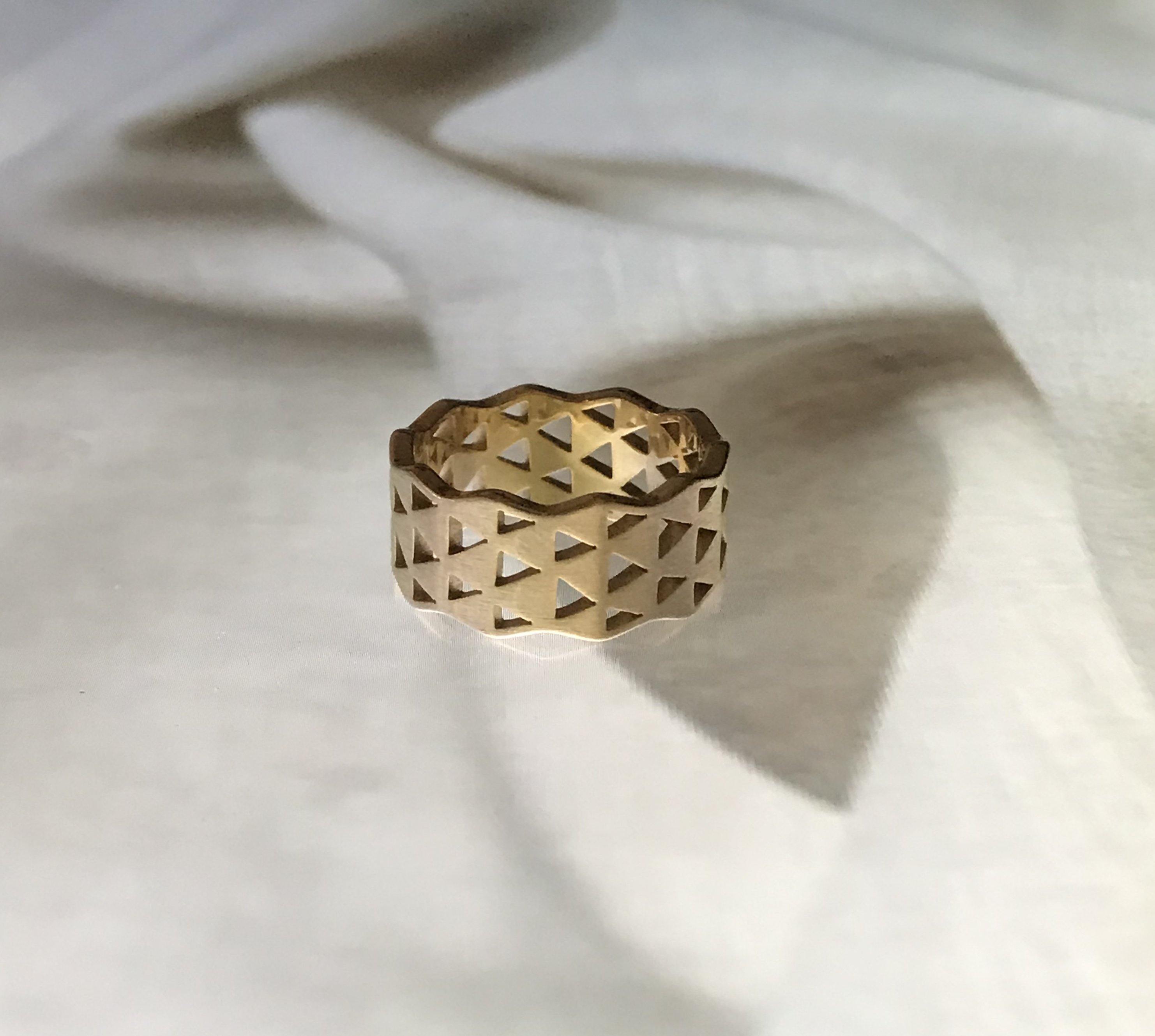 Womens Gold Everyday Rings